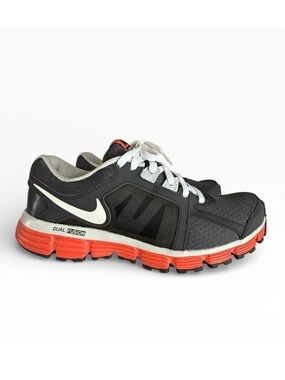 Nike Youth Shoes Black Orange White Dual Fusion ST2 Sneakers size 6.5 Y
